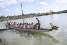 Dragon_boat_dRacice_2008_Pilsner_dragons_I